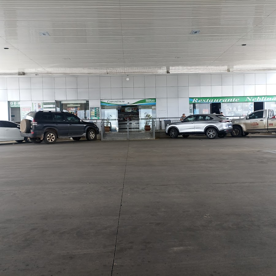 Posto de combustível RHRISS