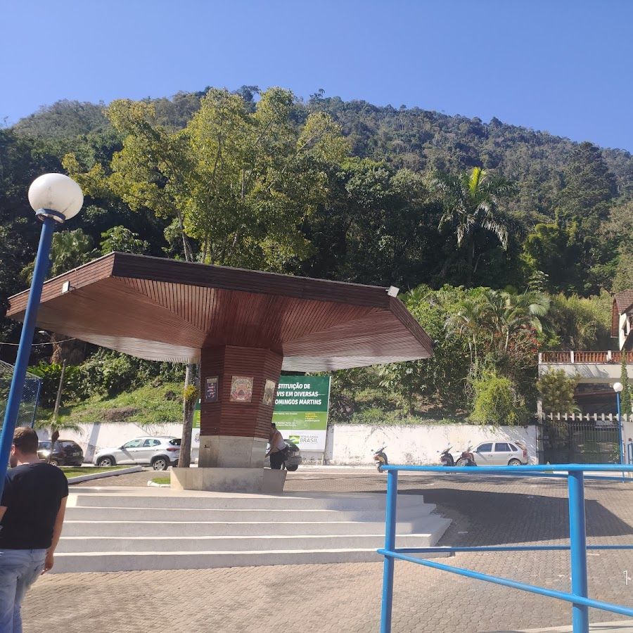 Bica Square / Praça da Bica