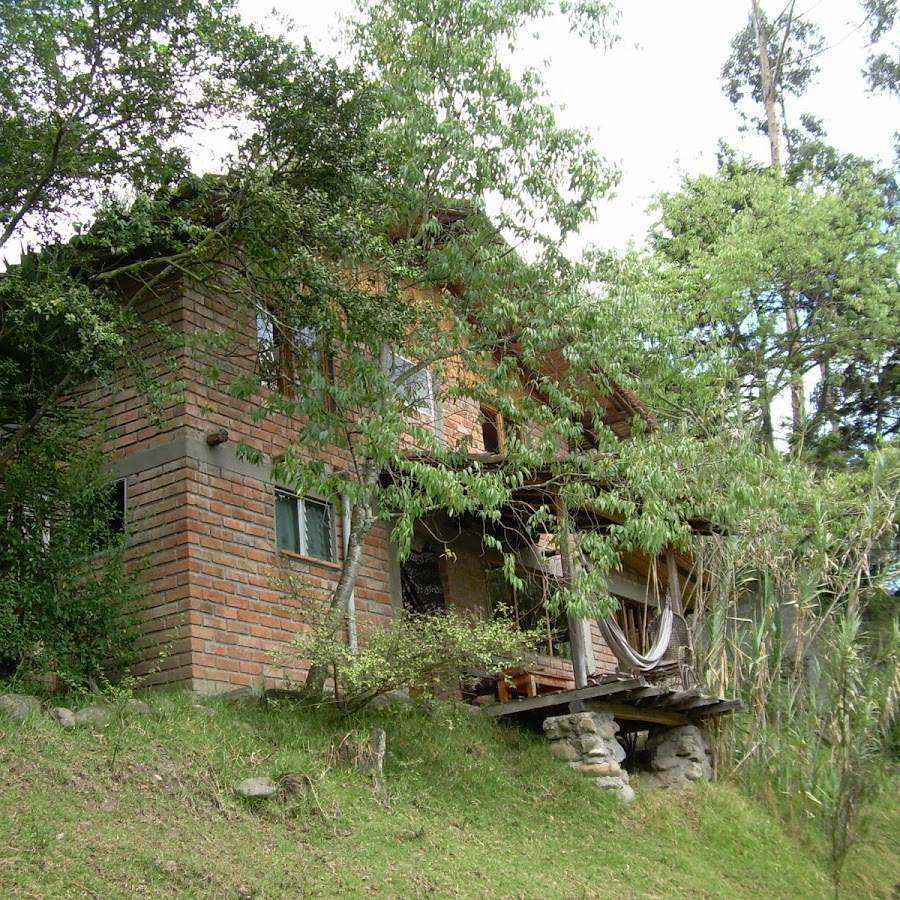 Cabanas y Camping  Yanucay
