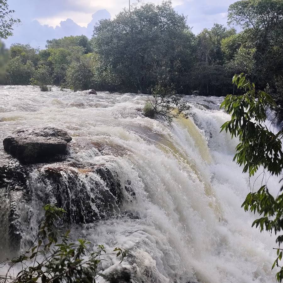 Cachoeira do Acaba-Vida