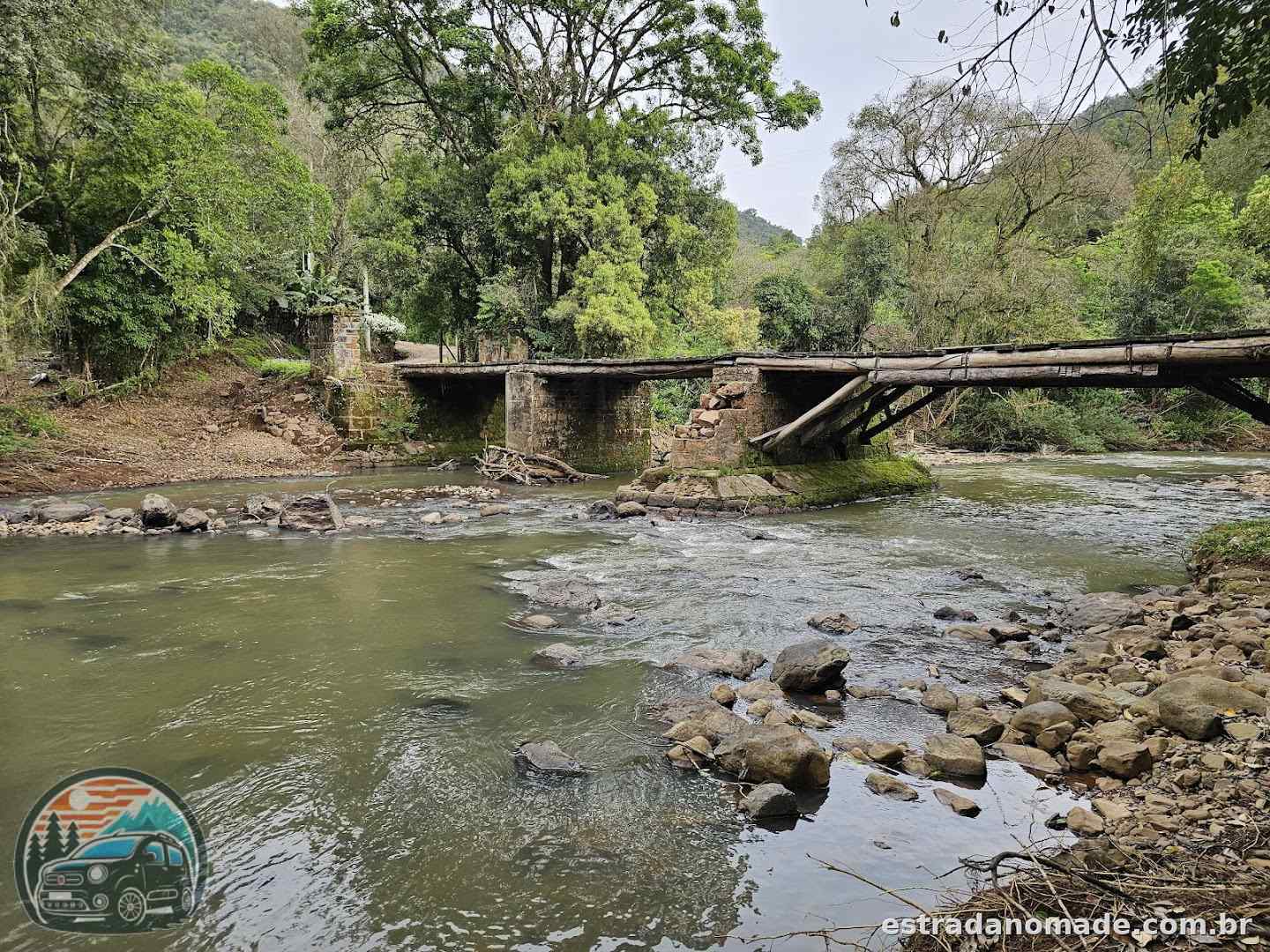 Camping do Rio Loch