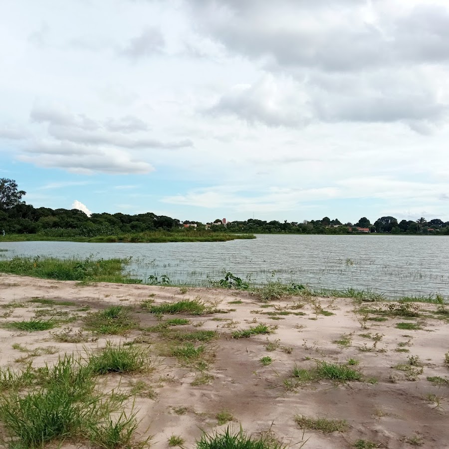 Entre os lagos