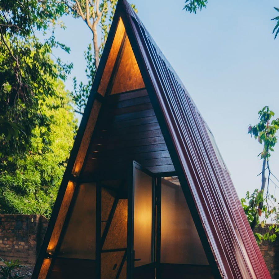 Hostel Native