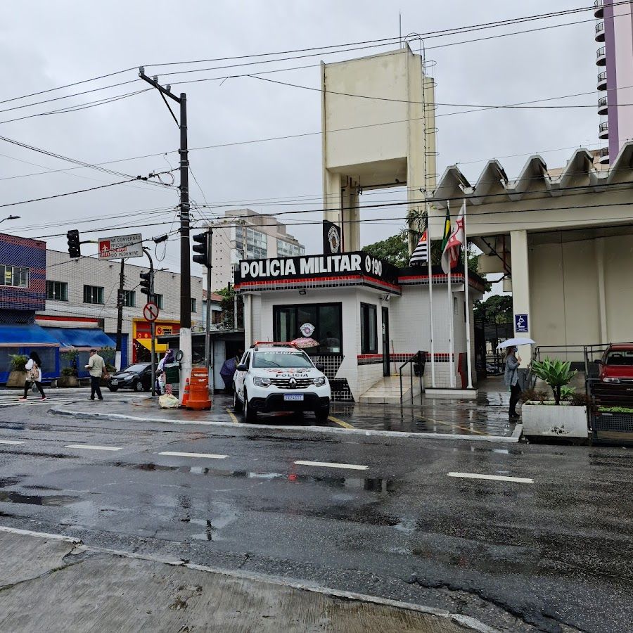 Posto de polícia abandonado