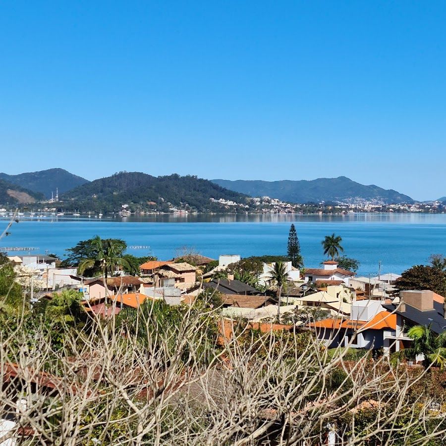 Praia do Sambaqui