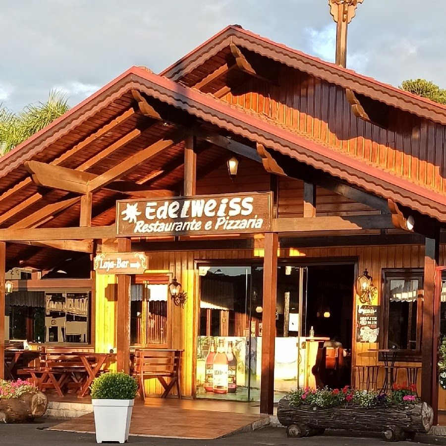 Treze Tilias Bierbaum & Edelweiss Pizzaria & Restaurante