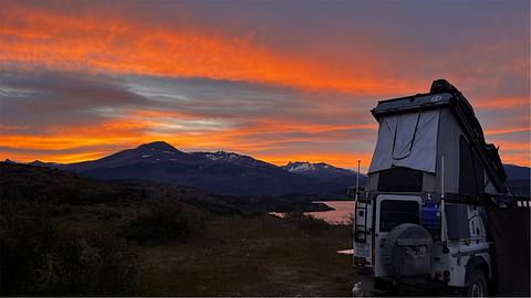 2 Lake Sunset View