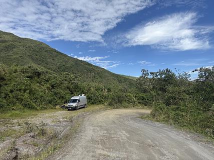 Acampamento de meia montanha