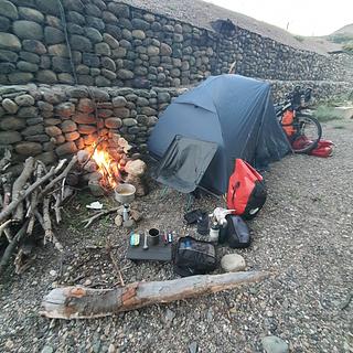 Al lado del camino