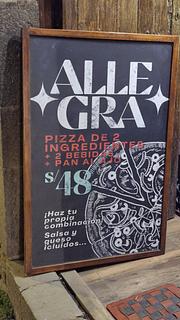 Allegra Pizza a la Leña
