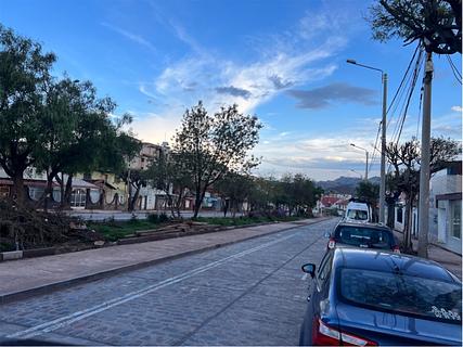 Avenida Pardo - Paseo de los Héroes