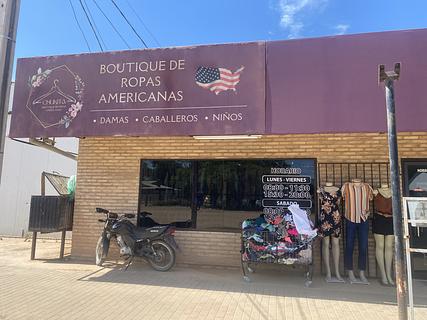 Boutique de roupas de segunda mão