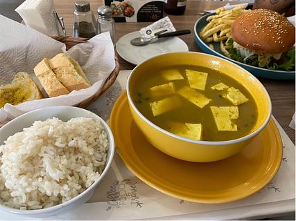 Cafe Del Mundo