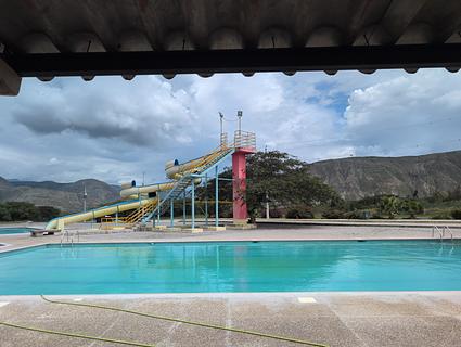 Complejo Turístico Bombodromo Palenque “Salinas”