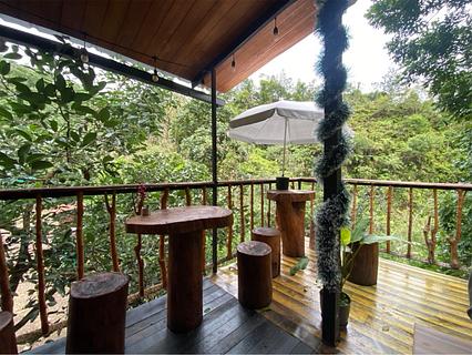 D’Morveli cafe & catarata del duende