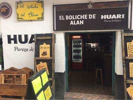 Delicious and cheap Tacos (El biloche de Alan)