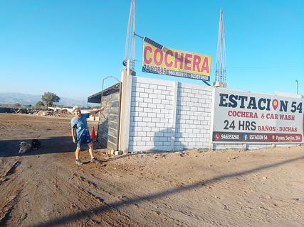 Estación 54 (cochera-parking)