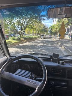 Estacionamento gratuito na rua