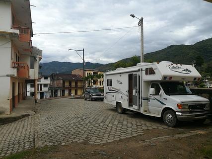 Estacionamento na Rua - Praça Principal em Zumba