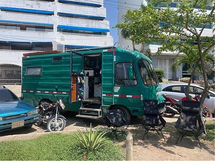 Estacionamento com vista para a cidade