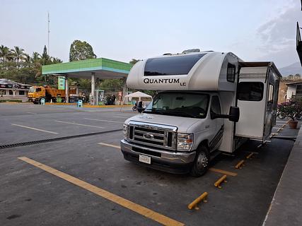 Gasolinera Masgas Cataviña