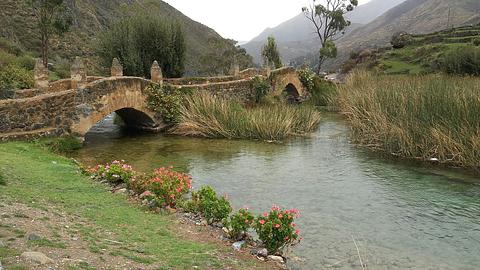 Huancaya by the river
