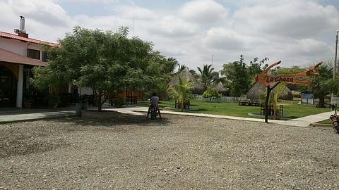 La Choza Restaurant and Balenaro
