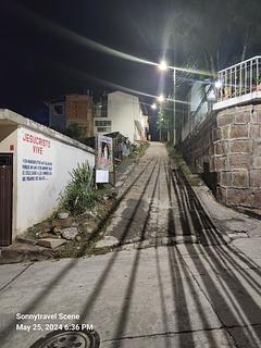 La Gruta cachoeira rua parque