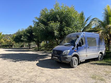 Laguna Borland 2