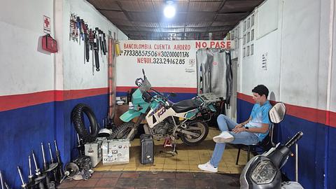Loja de suspensão e amortecedores