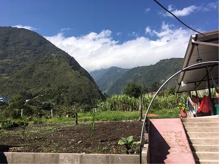 Montano Camping & Hostel