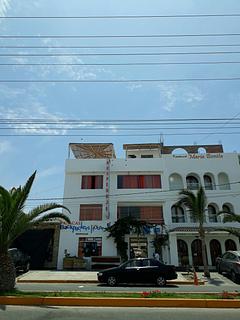 Paracas Backpackers House