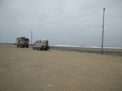 Praia ao sul de Mejia