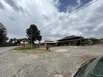 Restaurante de carretara con ducha gratis