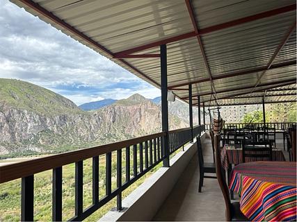 Restaurante perto da estrada
