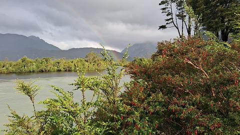 Rio Exploradores