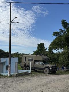 Saída para o pequeno parque