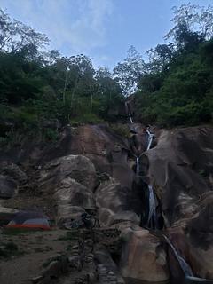 Siete Tanijas - Cachoeira e Estacionamento