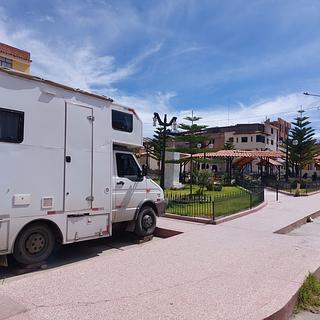 Street Parking Plaza
