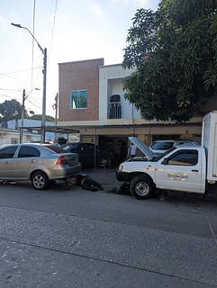Taller mecánico Ramos