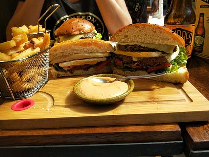 Tao Burgers, Beer etc