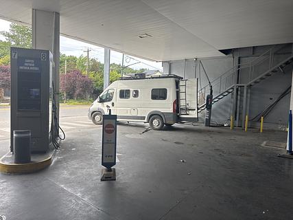YPF gas station